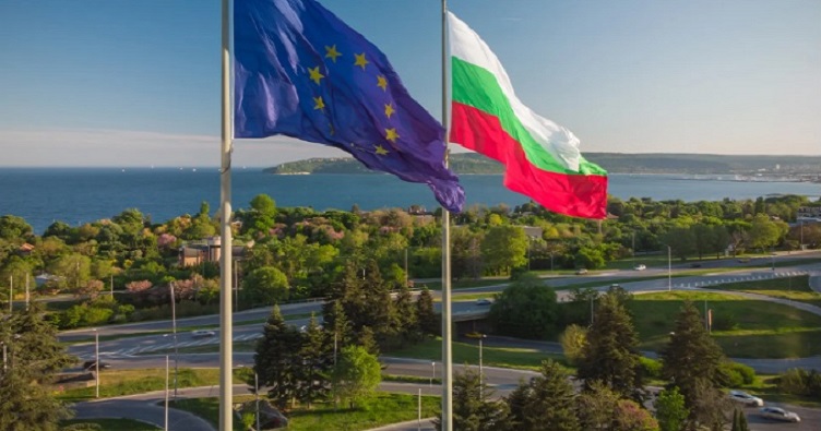 Если хотите открыть свой бизнес в ЕС, то самый дешевый труд — в Болгарии, а за высокими зарплатами лучше отправляться в Люксембург.