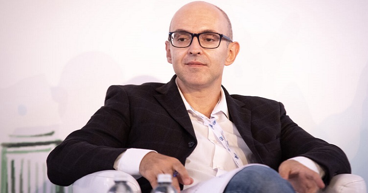 «В суде оказывается, чего стоят законы права», — процитировал Василий Крат мнение професора Яна Тисена.