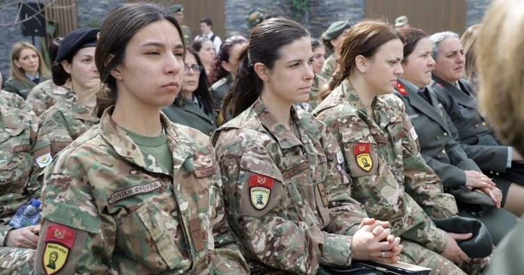 Женщины профессионально служат в Национальной гвардии Кипра уже более трех десятилетий. Фото: cyprusbutterfly.com.cy