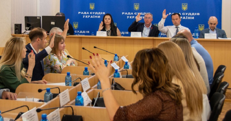Аби підписатися на телеграм-канал «ЗіБ» та знати більше про новини судової системи, натисніть на зображення.