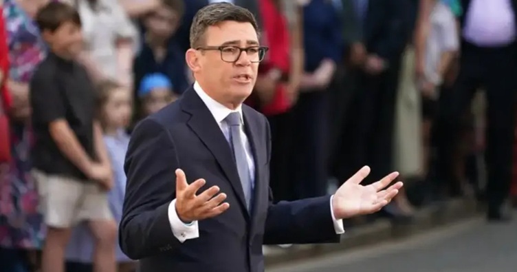 Енді Бернем вважає, що ніхто не повинен бути позбавлений доступу до життєво важливого транспорту через ціну та пообіцяв створити «країну для всіх і скрізь».
