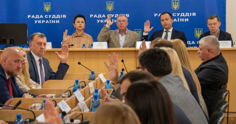 Аби підписатися на телеграм-канал «ЗіБ» та знати більше про новини судової системи, натисніть на зображення.