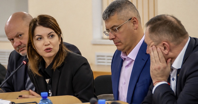 Керівниця робочої групи Віра Олійник наголосила, що положення не змінює та не доповнює визначений процесуальний порядок. Фото: пресслужба РСУ.