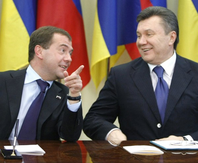 На відміну від МЗС РФ, Д.Медведєв під час зустрічі 11 серпня в Сочі не вказував В.Януковичу, залишати чи не залишати Ю.Тимошенко за гратами