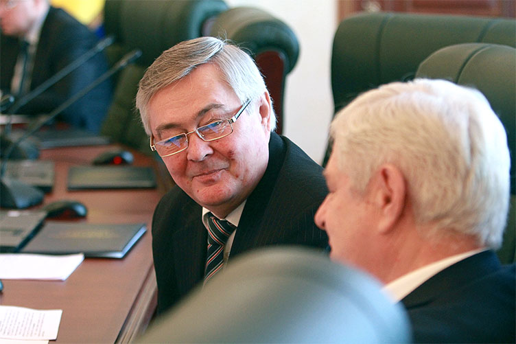 К.Кравченко розповів колегам про підстави для внесення пропозиції 
про звільнення судді.