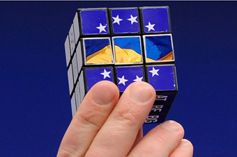 Поки що зібрати європейський кубик Рубіка разом з Україною не вдається.